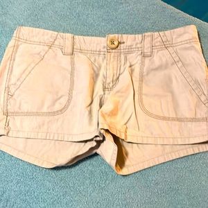 Aeropostale Lowrise Cream/Tan Curdoroy Shorts, Gently Used